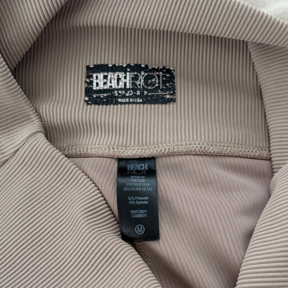Beach Riot Workout Pants - Picture 4 of 7
